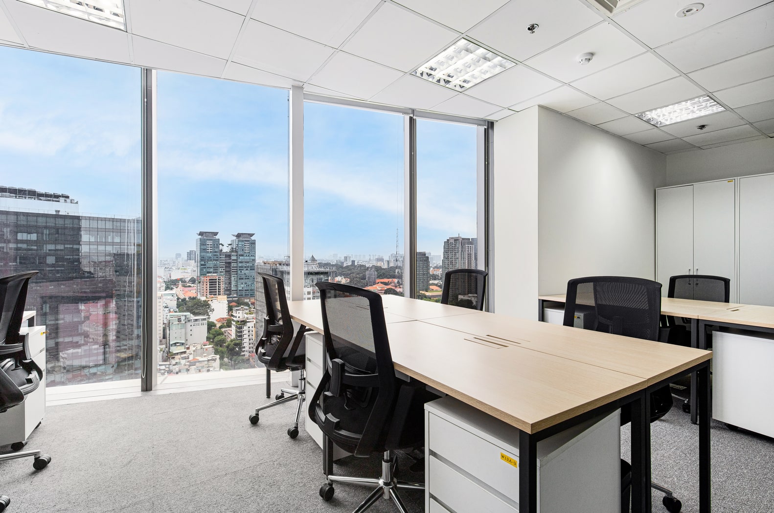 https://sts-vn.com/lim-tower-1-hana-asia-serviced-office